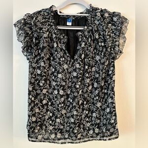 Old Navy | Women’s Black and White Floral Blouse | M